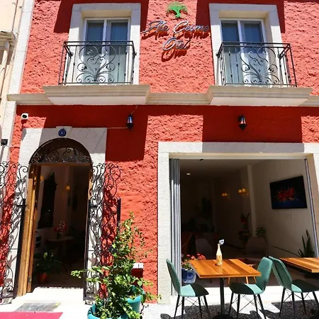 Atacesme Hotel *