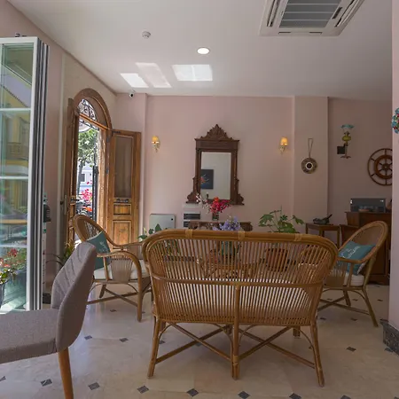 Ataçesme Hotel Çeşme